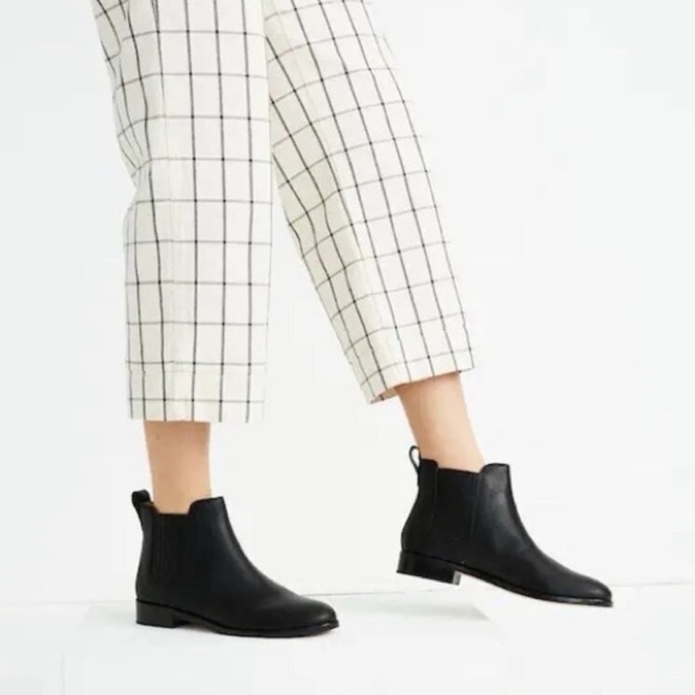 Madewell Black Leather Chelsea Ankle Boots